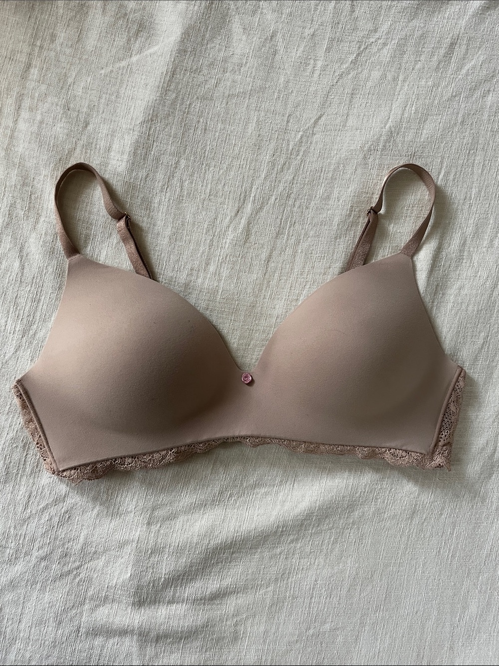 Victoria’s Secret Dream Angels Bra 38B